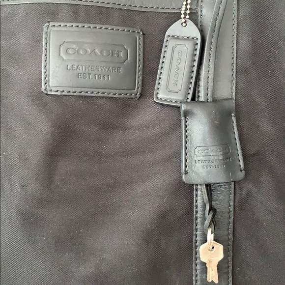 Coach XL Transatlantic Weekend Tote 🖤 - Picture 2 of 9